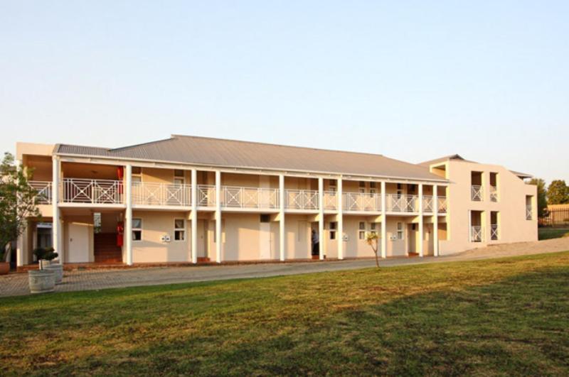 Vetho 2 Apartments Or Tambo Airport Kempton Park Esterno foto