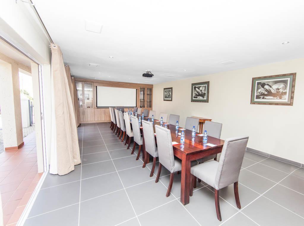 Vetho 2 Apartments Or Tambo Airport Kempton Park Esterno foto